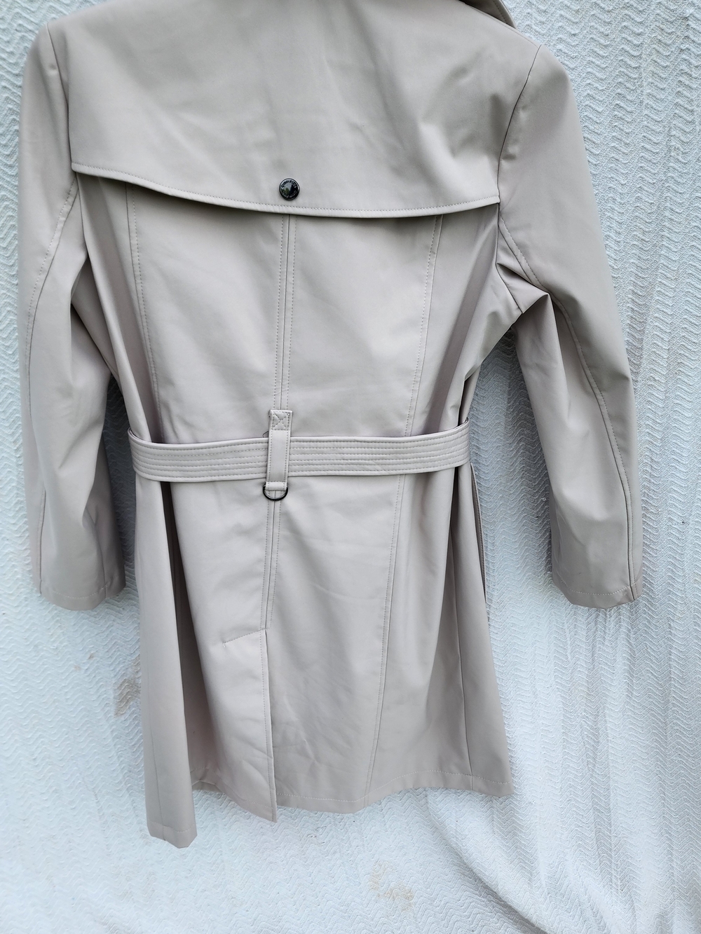 Calvin Klein Light Beige Double-Breasted Trench Coat with Belt - Picture 9 of 11